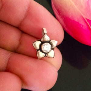Handmade Pure Silver CZ Flower Nose Pin ( Non - Pierced ) - Enumu
