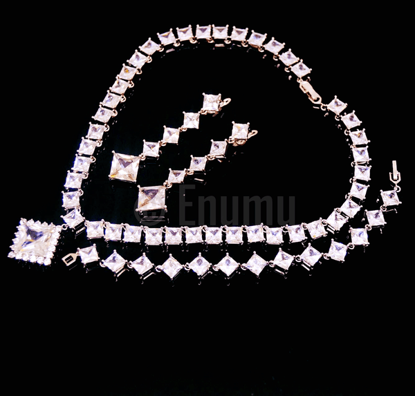 Diamond Necklace Set with Bracelet (6.5" or 17 cms) - Enumu