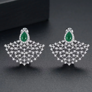 Super Big WGP Emerald Studs - Enumu