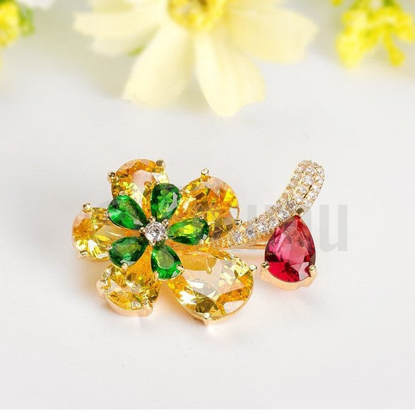Yellow Flower Wedding Brooch - Enumu
