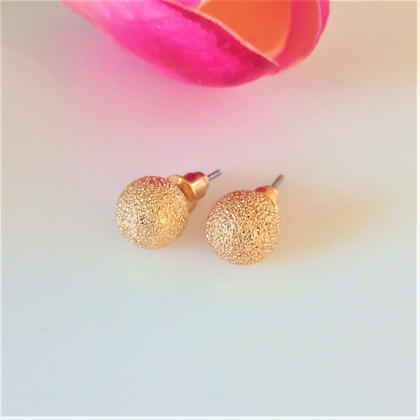 Simple Studs - Enumu