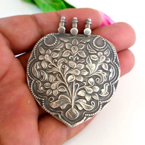 Pure Silver Oxidized Chitai Hand carved Flower Pendant - Enumu