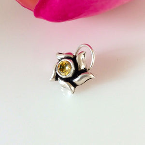 Handmade Pure Silver 92.5 Flower Citrine Nose Pin ( Pierced ) - Enumu
