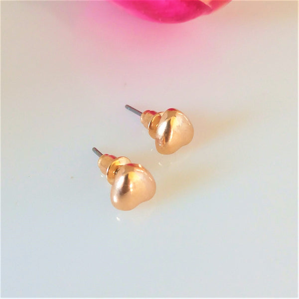 Heart Studs - Enumu