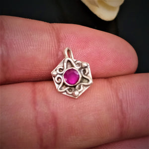 Handmade Pure Silver Ruby Nose Pin ( Non - Pierced ) - Enumu