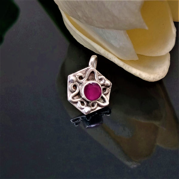 Handmade Pure Silver Ruby Nose Pin ( Non - Pierced ) - Enumu