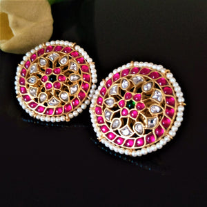 Handmade Pure Silver Flower Kundan Studs - Enumu