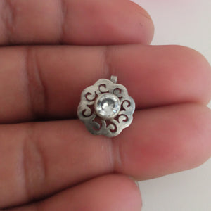 92.5 Pure Silver Zircon Nose Pin ( Non - Pierced ) - Enumu