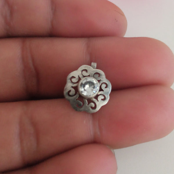 92.5 Pure Silver Zircon Nose Pin ( Non - Pierced ) - Enumu