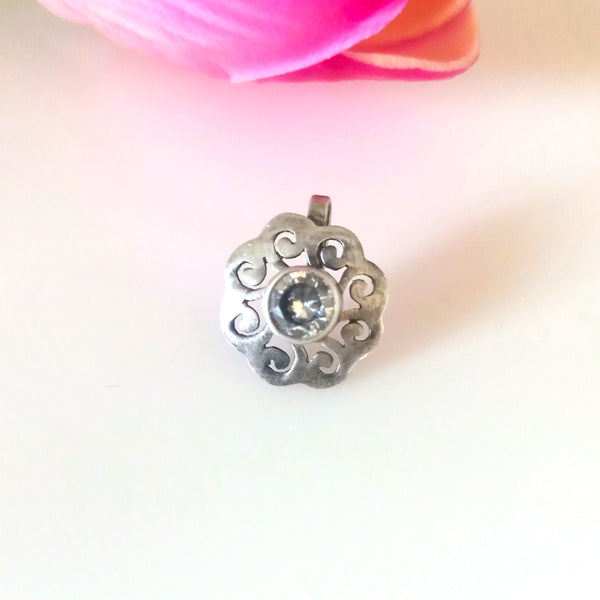 92.5 Pure Silver Zircon Nose Pin ( Non - Pierced ) - Enumu