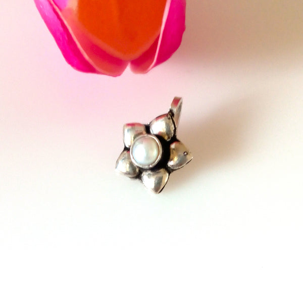 Handmade Pure Silver Pearl Flower Nose Pin ( Non - Pierced ) - Enumu