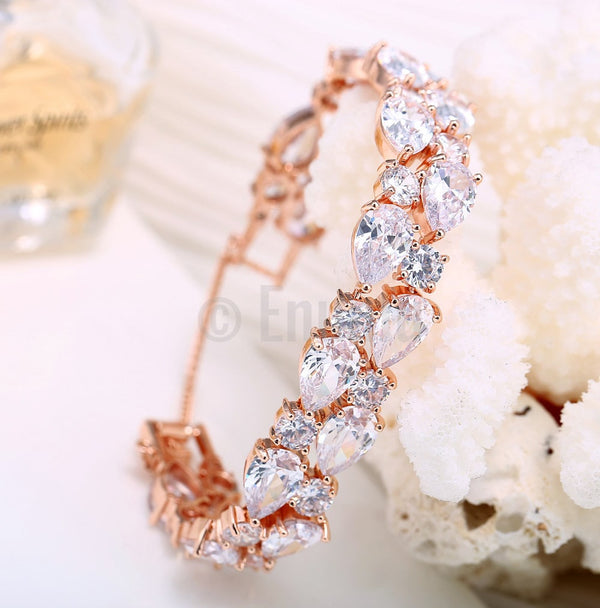 White Stone Grand wedding Bracelet - Enumu