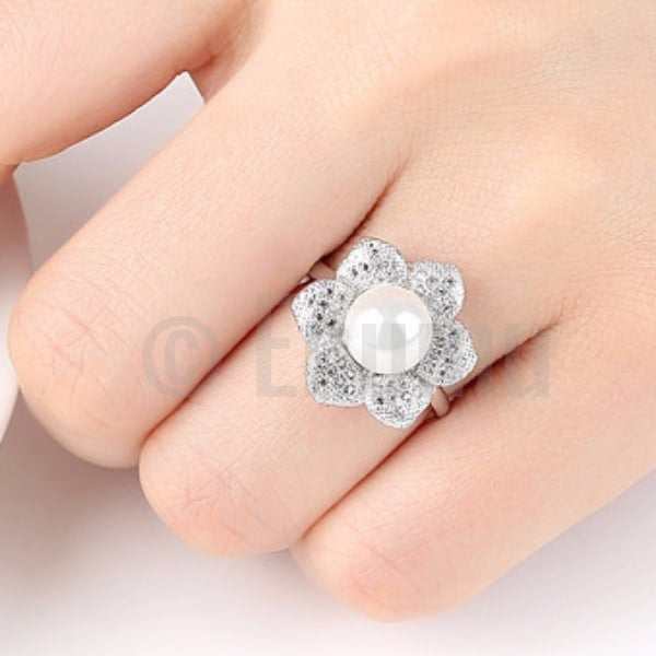 Flower Pearl Ring - Enumu