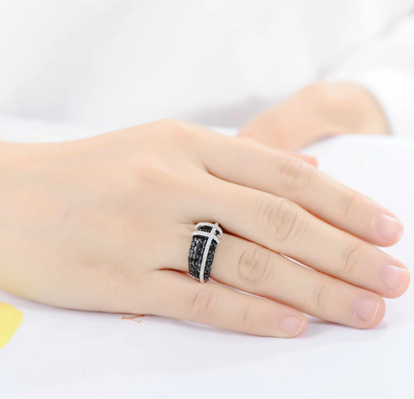 Sterling Silver Black Sapphire & CZ Ring - Enumu