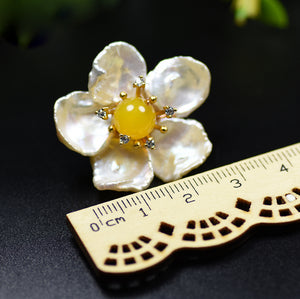 Huge Sterling Silver Baroque Pearl and Yellow Jade Studs - Enumu