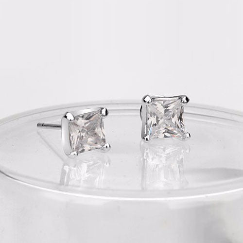 0.63 Ct Solitaire Studs - Enumu