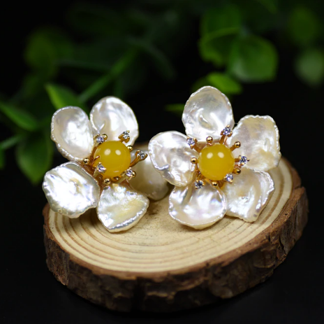 Huge Sterling Silver Baroque Pearl and Yellow Jade Studs - Enumu