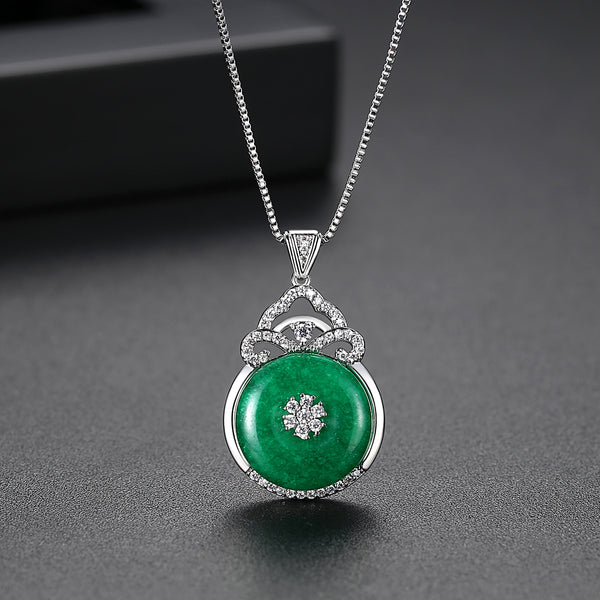 Jade outlet necklace silver