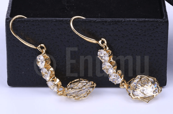Three Stone and Rose Dangle Earrings - Enumu