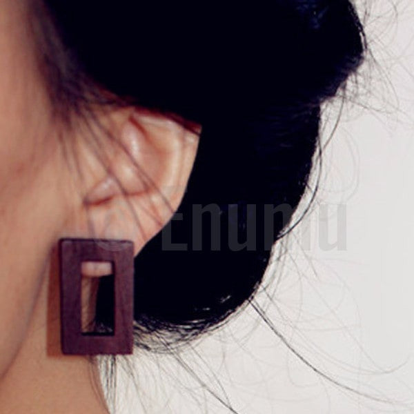 Wooden Studs - Enumu