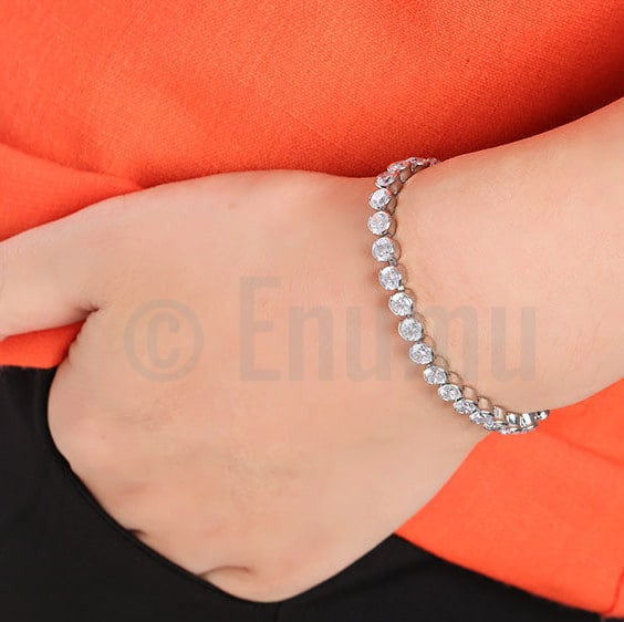 Single Row Diamond Encrusted Stainless Steel Tennis Bracelet - China Tennis  Bracelet and Tennis Bracelets price | Made-in-China.com