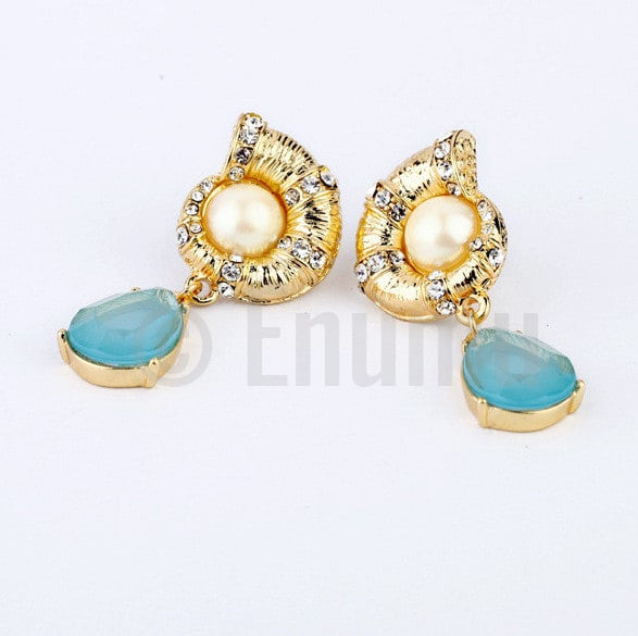 Pearl and Light Blue Dangle Earrings - Enumu