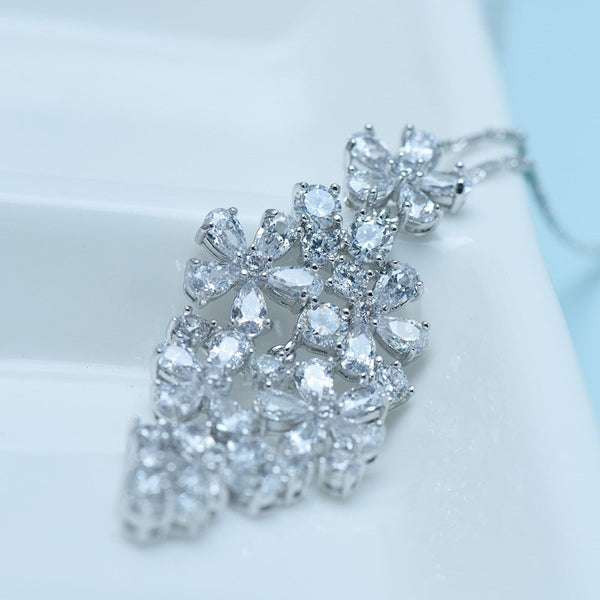Flower Bouquet Pendant with Chain - Enumu