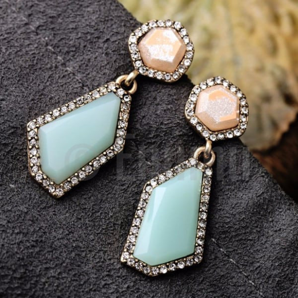 Ice Shine Stone Dangle Earrings - Enumu
