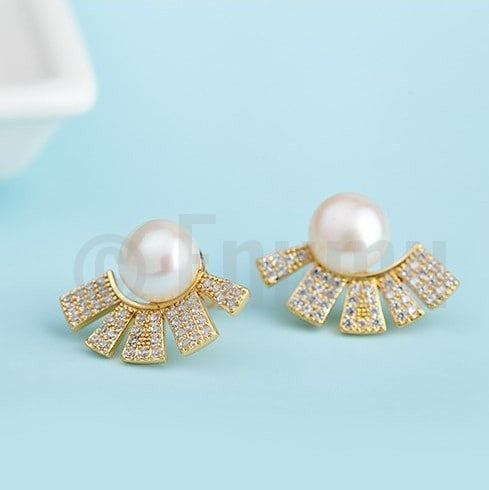 Gold plated Pearl Studs - Enumu