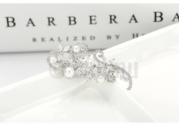 Pearl and Swiss Zircon Brooch - Enumu