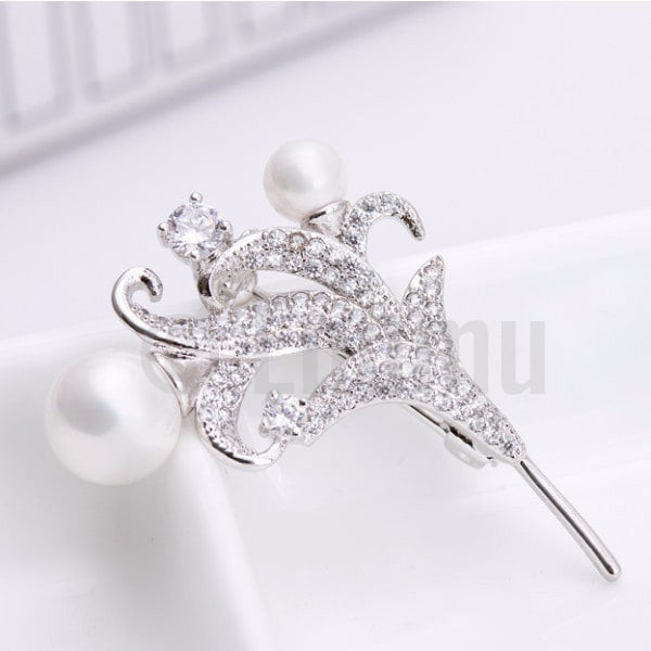 Lilly and Pearl Brooch - Enumu