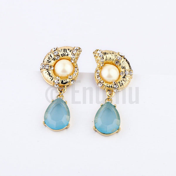 Pearl and Light Blue Dangle Earrings - Enumu