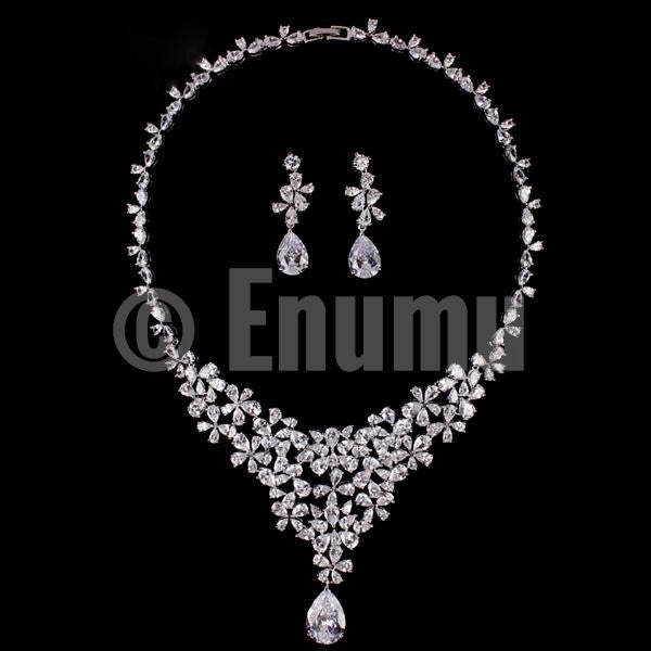 Wedding diamond necklace discount set
