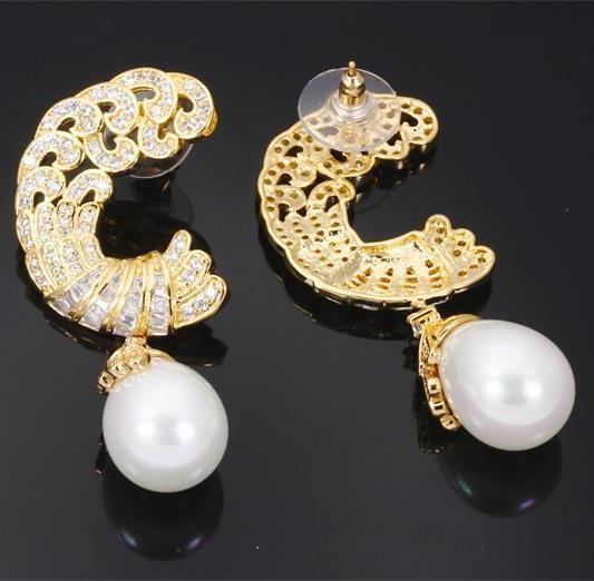 YGP Big Pearl And CZ Studs - Enumu