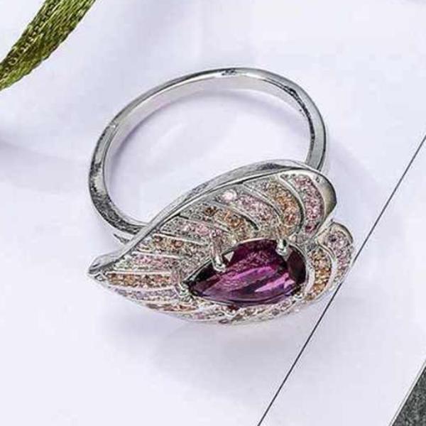 Purple Leaf Ring - Enumu