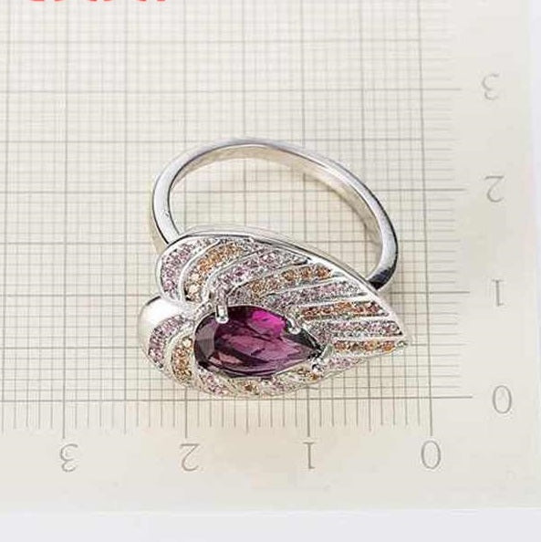 Purple Leaf Ring - Enumu