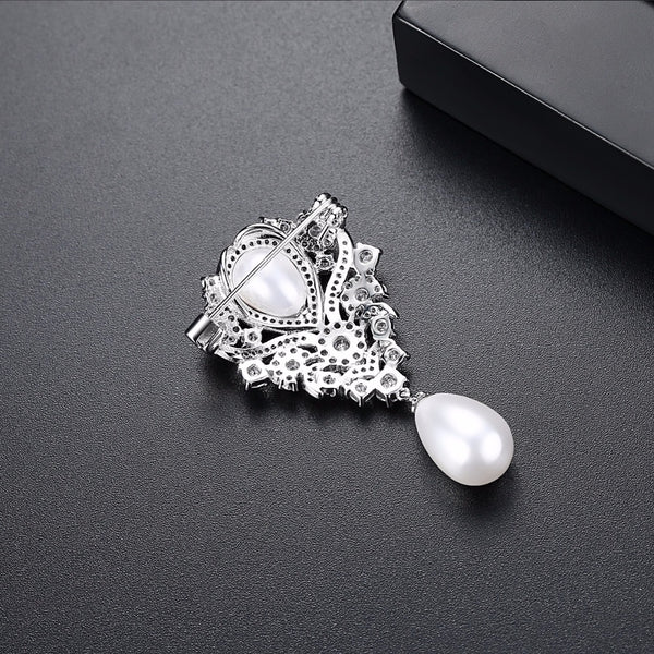 Pearl Drop Elegant Brooch - Enumu