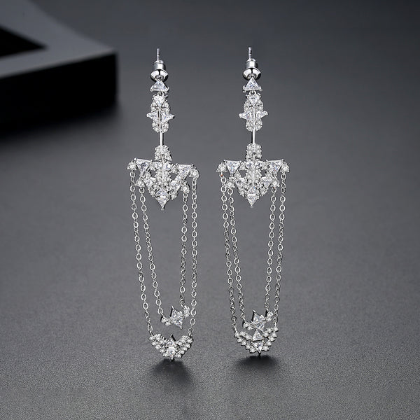 Fashionista Trend Setter Zircon Dangle Earrings - Enumu