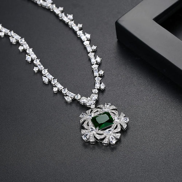 Grand Wedding Emerald CZ Necklace - Enumu