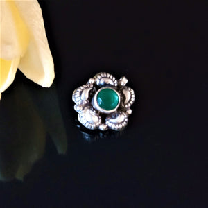 Handmade Pure Silver Green Nose Pin - Enumu
