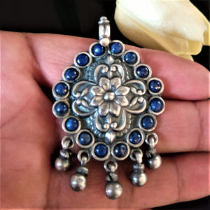 Handmade Oxidized Pure Silver Pendant - Enumu