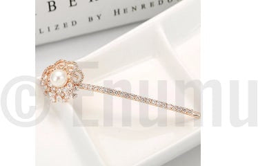 Pearl and CZ Hair Clip - Enumu